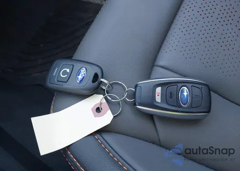 2024 Subaru Crosstrek Limited из США, поврежденный, VIN 4S4GUHL60R3752368